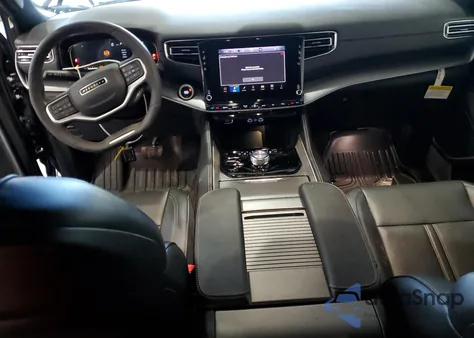 2025 Jeep Wagoneer L Series I из США, поврежденный, VIN 1C4SJSAP4SS507052